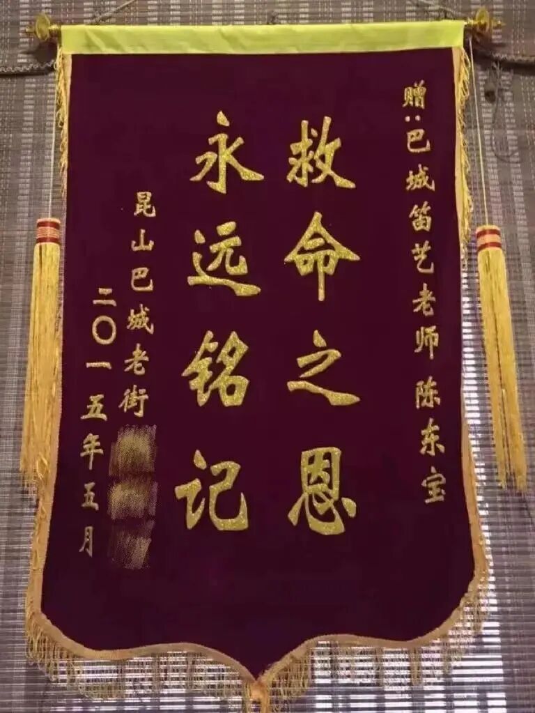 d8ce9c48ef5609a4b1a5006c0cb5040e.jpg