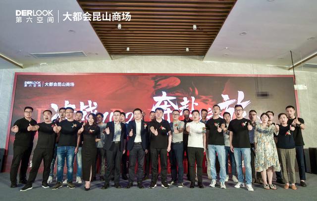 合影图.jpg