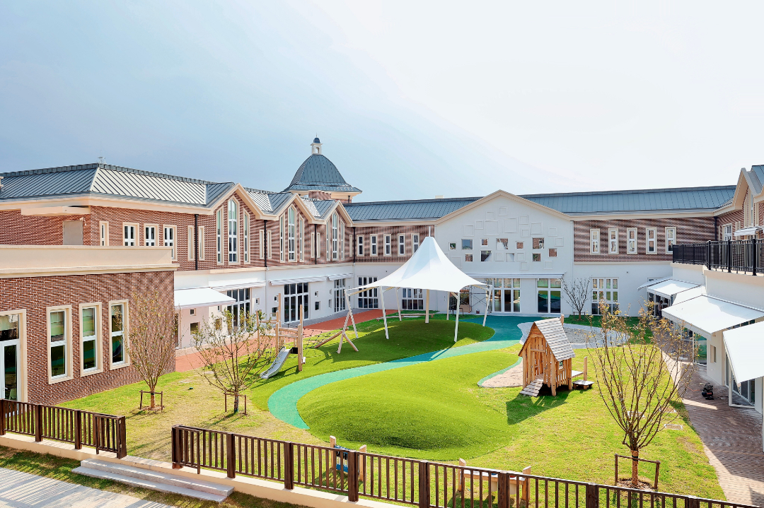 Campus-Outdoor-041.jpeg
