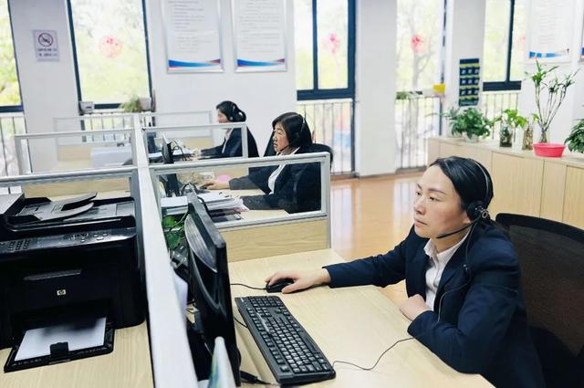 undefined 12 热线.jpeg