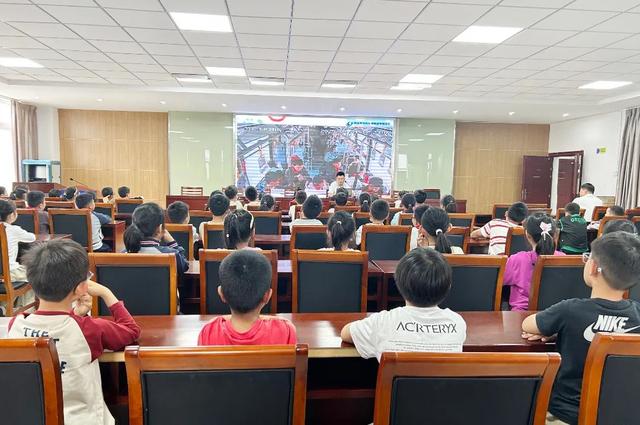 undefined 2.2 课堂2.jpg